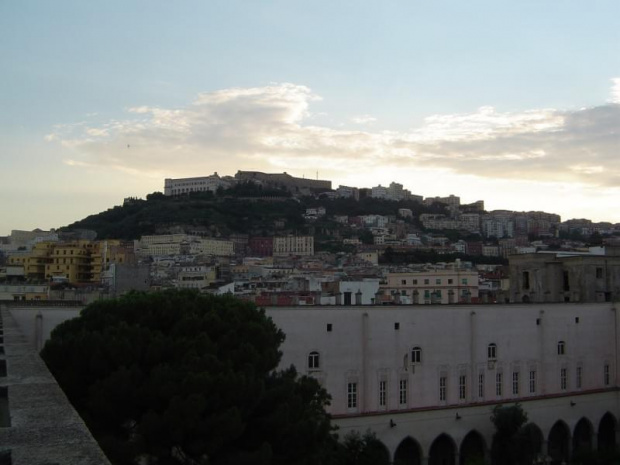 Kolejny widoczek Napoli z tarasu