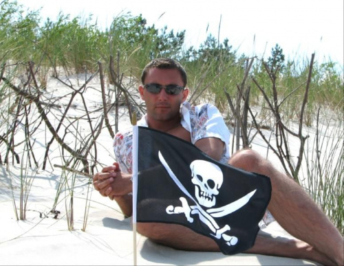 Chałupy - plaża obóz piratów