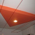 Element sufitu ozdobnego w kształcie "trójkąt" z oświetleniem, kolor spodu- pomarańcz