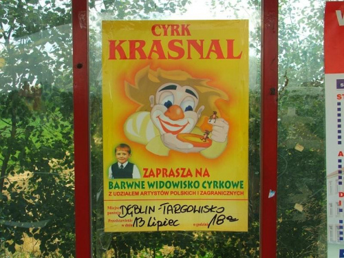 Plakat na przystanku autobusowym w Matygach #Matygi #przystanek #cyrk #plakat