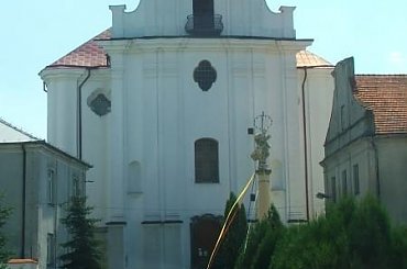 Opactwo - zabytkowy zespół poklasztorny #klasztor #kościół #zabytek #zabytki #Opactwo