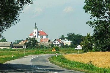 Opactwo - zabytkowy zespół poklasztorny #klasztor #kościół #zabytek #zabytki #Opactwo