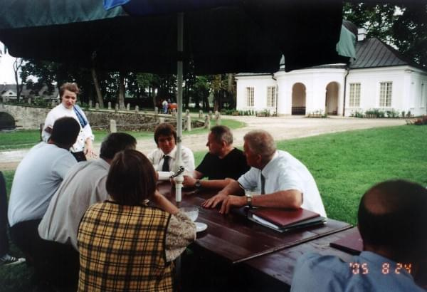 Przy deserze po prezentacji opracowań. #Zwiedzanie