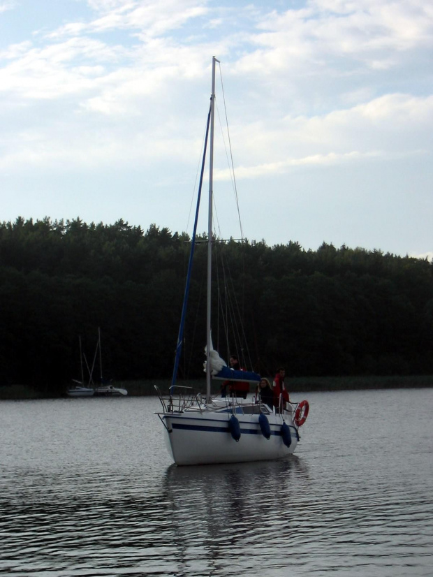 Żagle na Jezioraku 11-15.08.2006