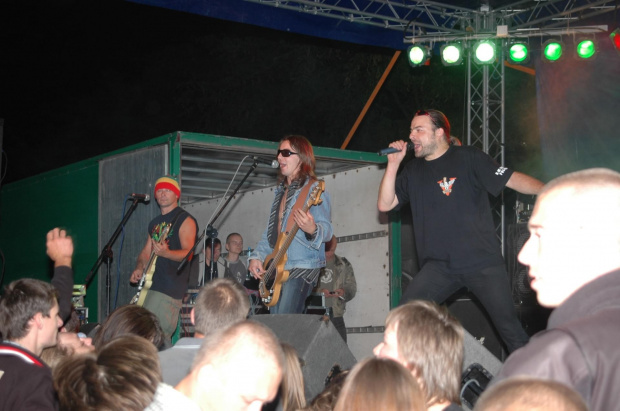 Koncert zespołu Oddział Zamknięty w Józefowie nad Wisłą dn. 15.08.2006 #OddziałZamknięty