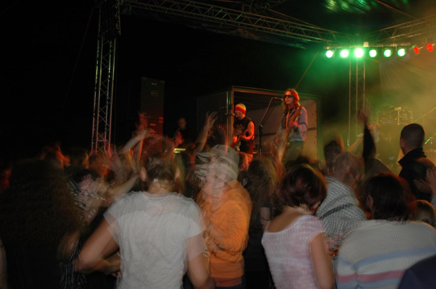 Koncert zespołu Oddział Zamknięty w Józefowie nad Wisłą dn. 15.08.2006 #OddziałZamknięty