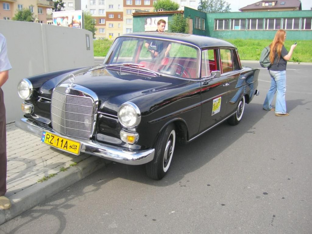 W110