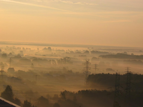 20041005_świt nad elektrownią