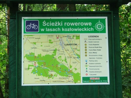 Zbliżamy się do Dąbrówki #Dąbrówka #tablica #mapa #rower