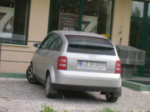 Audi A2