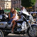 Harley Davidson na Krakowskim Rynku
07 września 2006 #Harley #Davidson #Kraków