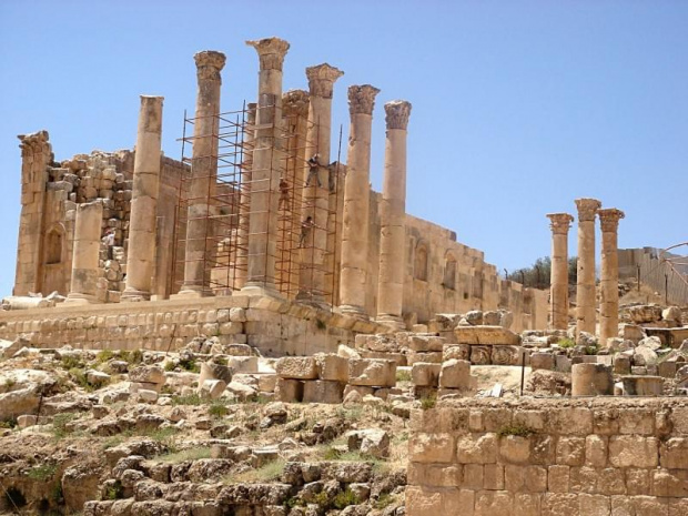 Jordania - starożuytne miasto w Jerash.