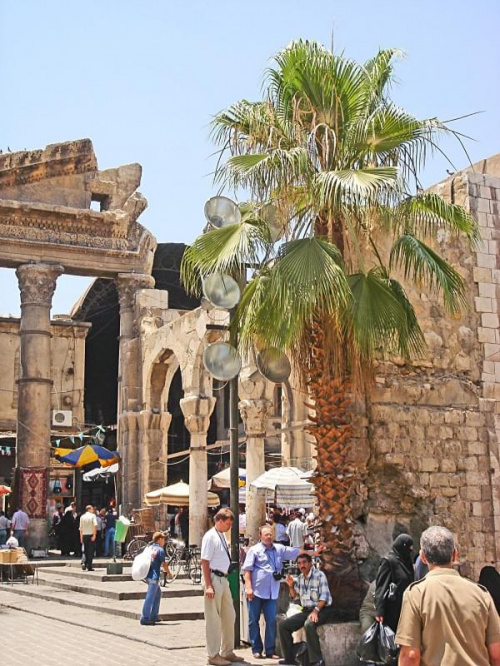 Damaszek Syria - wejście na bazar
