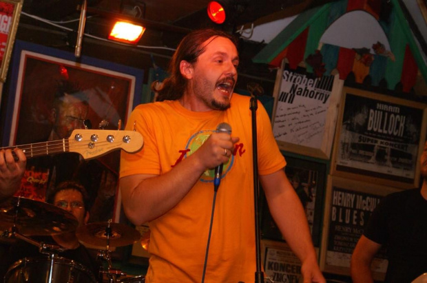 Koncert Bang BONG! Blues
w Muzycznej Owczarni
09.09.2006 #Koncert #MuzycznaOwczarnia