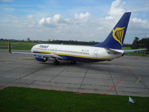 Samolot Boeing 737-800 / BZG/