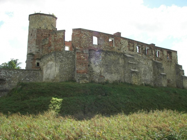 #Zamek #Ruiny #Siewierz