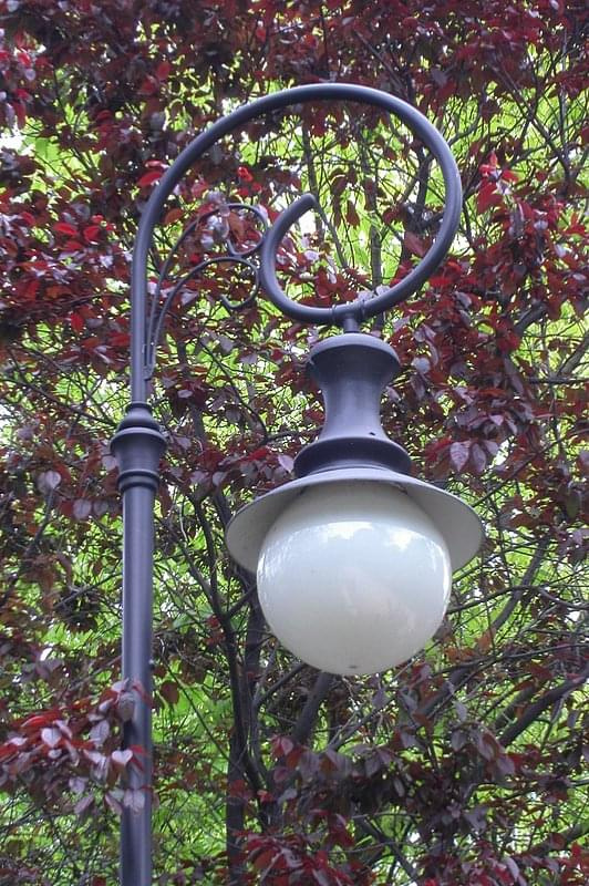 latarnie w Parku Ujazdowskim