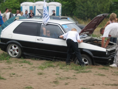 Foto by MareQ member of VW-Cult.pl #Rusocin #Tunning #Golf #Polo #Caddy #Zloty #Spot #Volkswagen #VWMania