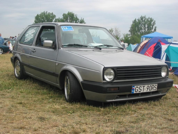 Foto by MareQ member of VW-Cult.pl #Rusocin #Tunning #Golf #Polo #Caddy #Zloty #Spot #Volkswagen #VWMania