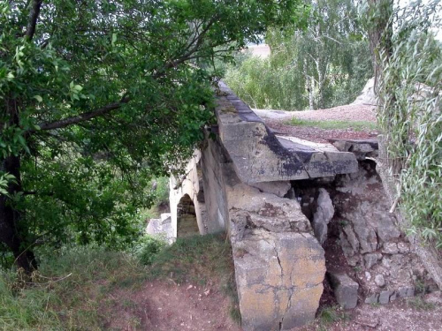 ruiny mostu nad Sapinš