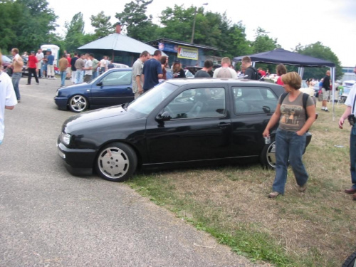 Foto by MareQ member of VW-Cult.pl #Rusocin #Tunning #Golf #Polo #Caddy #Zloty #Spot #Volkswagen #VWMania #Samochody