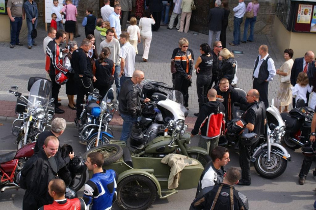 Motocyklowa Msza Święta na zakończenie sezonu - Bochnia 2006 #Bochnia #harley #motocykl #msza