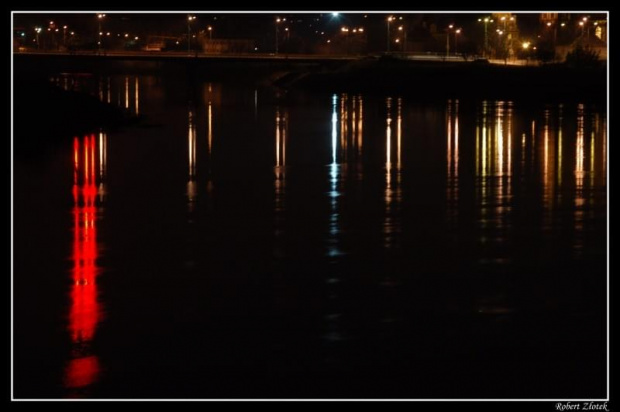 wiatła "rampy" Poznania #Poznań #miasto #noc #kościół #mosty #lampy
