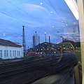 w pociągu z Berlin Schoenefeld do Liepzig - wjazd na dworzec główny w Lipsku #Liepzig #Berlin #Train