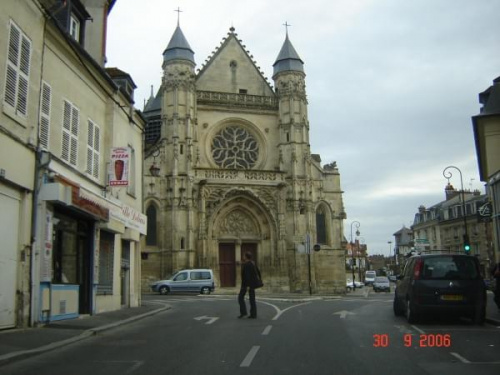 Compiegne - okolice centrum