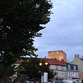 Conflans-Sainte Honorine - brzegi Sekwany (F - Seine), z widokiem na owietlonš wieżę Montjoie