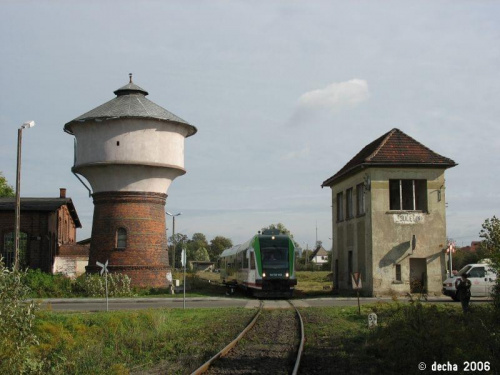 Z nadkompletem pasażerów szynobus jedzie do Ośna Lubuskiego