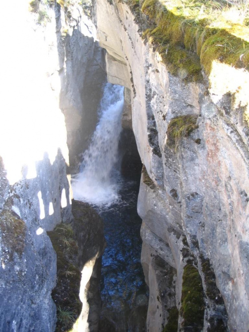 Maligne Canyon, Jasper, Alberta, Canada, 8 X 2006