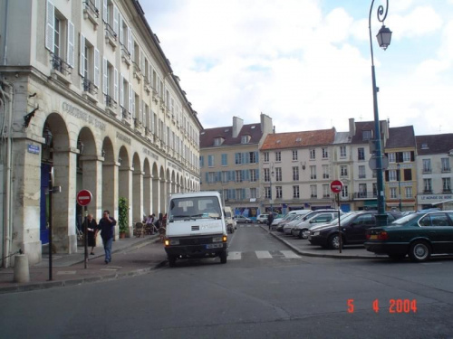 Saint-Germain-en-Laye - rue de Pologne i Rynek