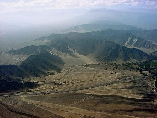 Widok na petroglify niedaleko Nasca, Peru