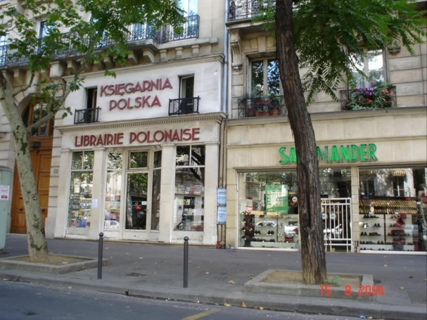 Paris VI (6. dzielnica Paryża) - księgarnia Polska przy Boulevard Saint-Germain