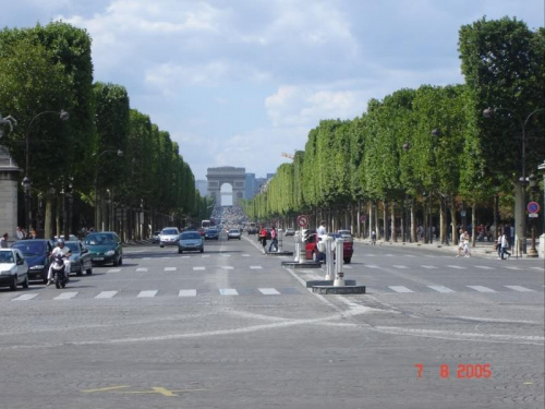 Paris VIII (8. dzielnica Paryża) - Pola Elizejskie (F - Champs-Élysées)