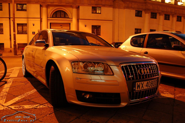 Audi S8