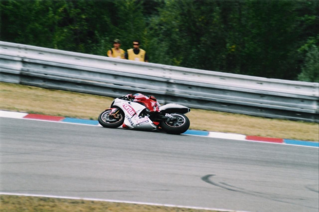 Zdjęcia z motocyklowego Grand Prix Czech w Brnie 2003r