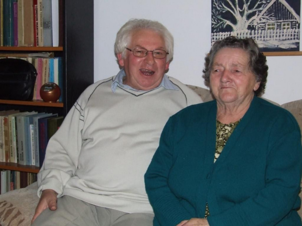 Brat Tadeusz i kochana ciocia Helena Buda, która opiekowała się nami od najmłodszych lat podczas każdych naszych wakacji we wsi Brzozowa k/Połańca. #ImprezyWRodzinie