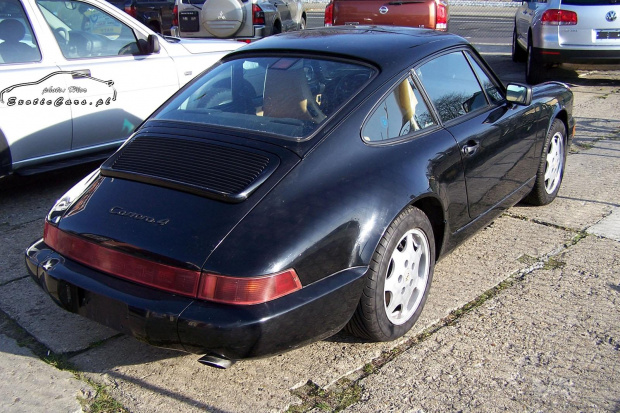 Porsche 911 964 Carrera 4