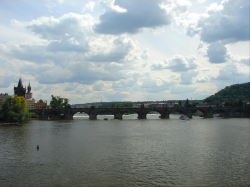 Widok na Most Karola #Praga #miasto #stolica