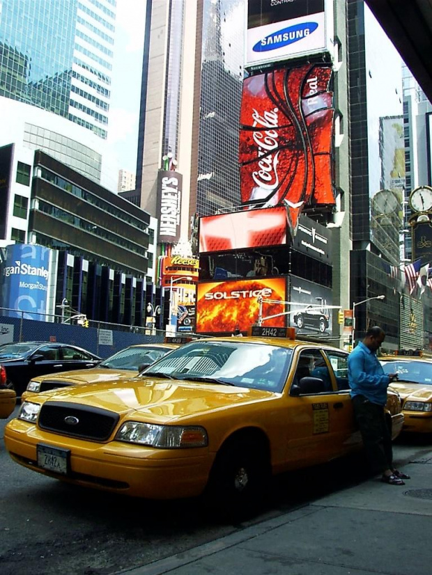 . taxi driver TS #NowyJork #TimesSquare #samochód #taxi