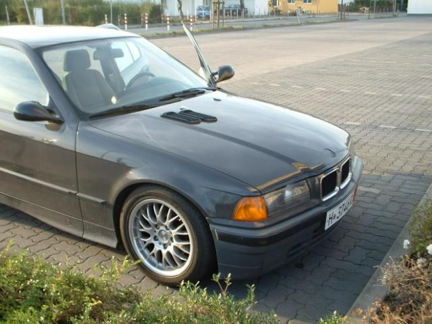 bmw 318i