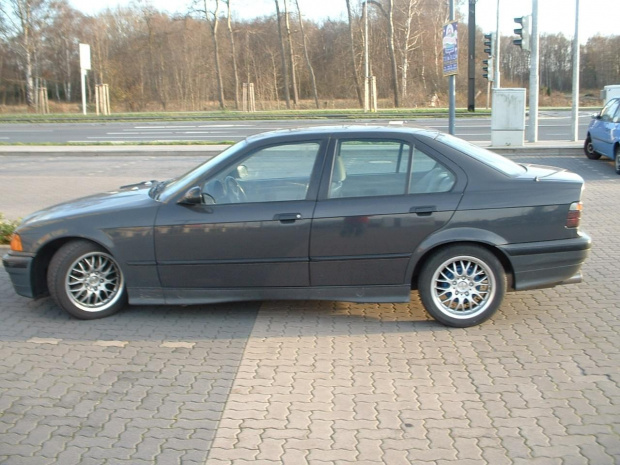 bmw 318i