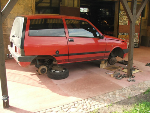 Lancia y10