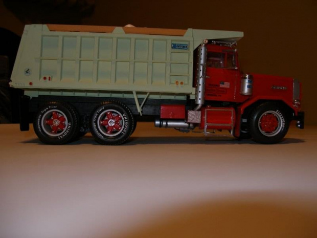 Autocar AMT 1/25