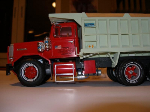 Autocar AMT 1/25