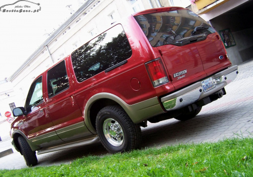 Ford Excursion