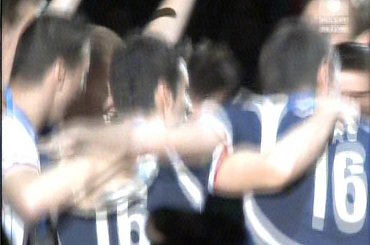 Dekoracja Polaków #DekoracjaPolaków #SrebnyMedal #wicemistrzowie #siatkówka #gołaś