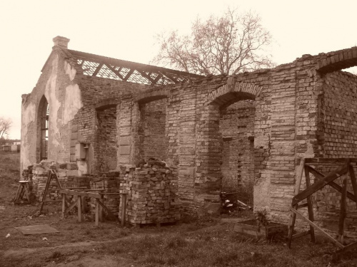 Ruiny w Wolinii